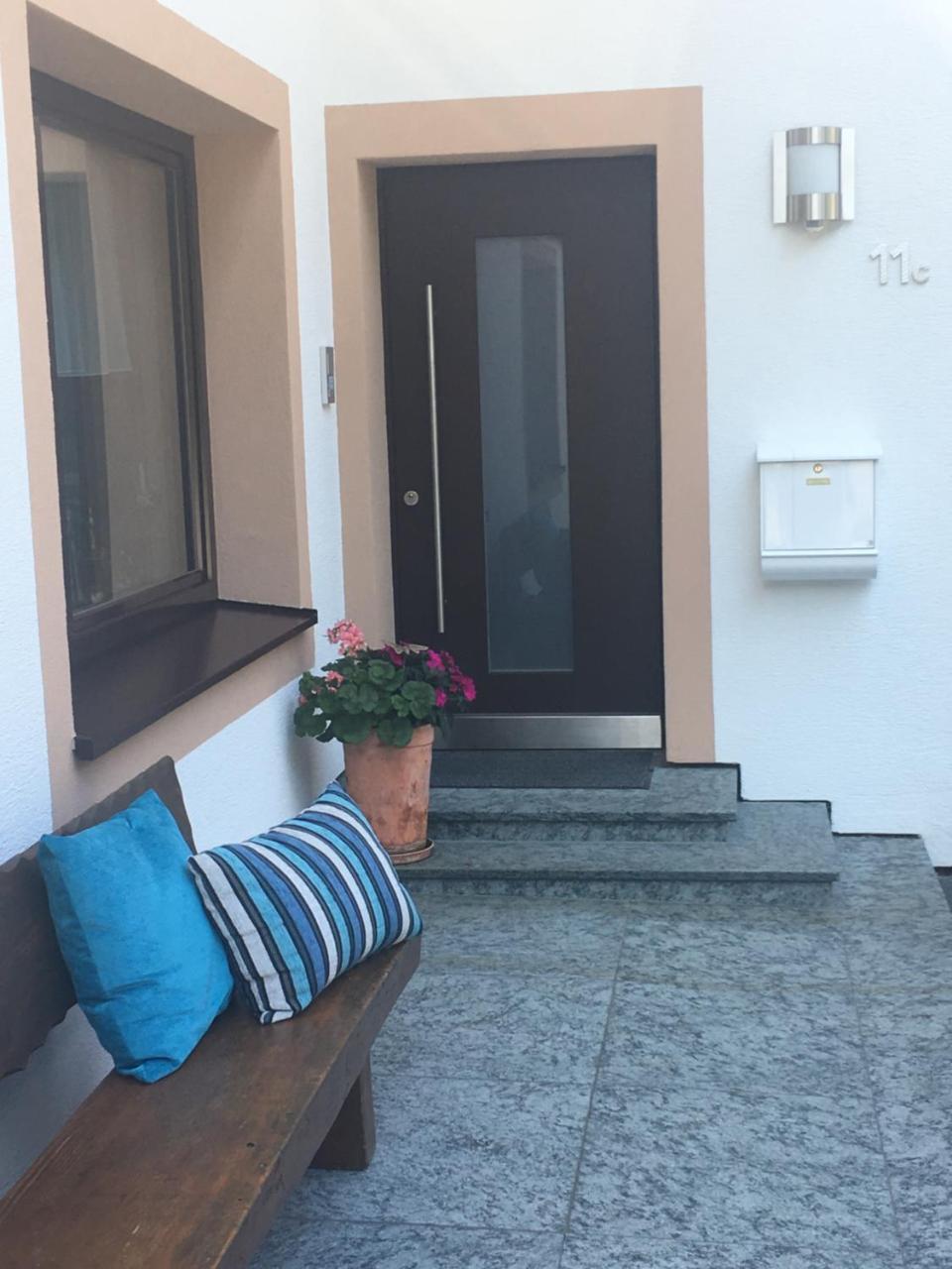 Haus Ganeu Apartment Gaschurn Exterior foto